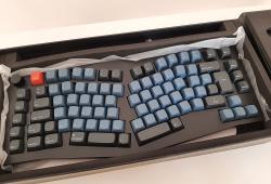 Keychron Q10